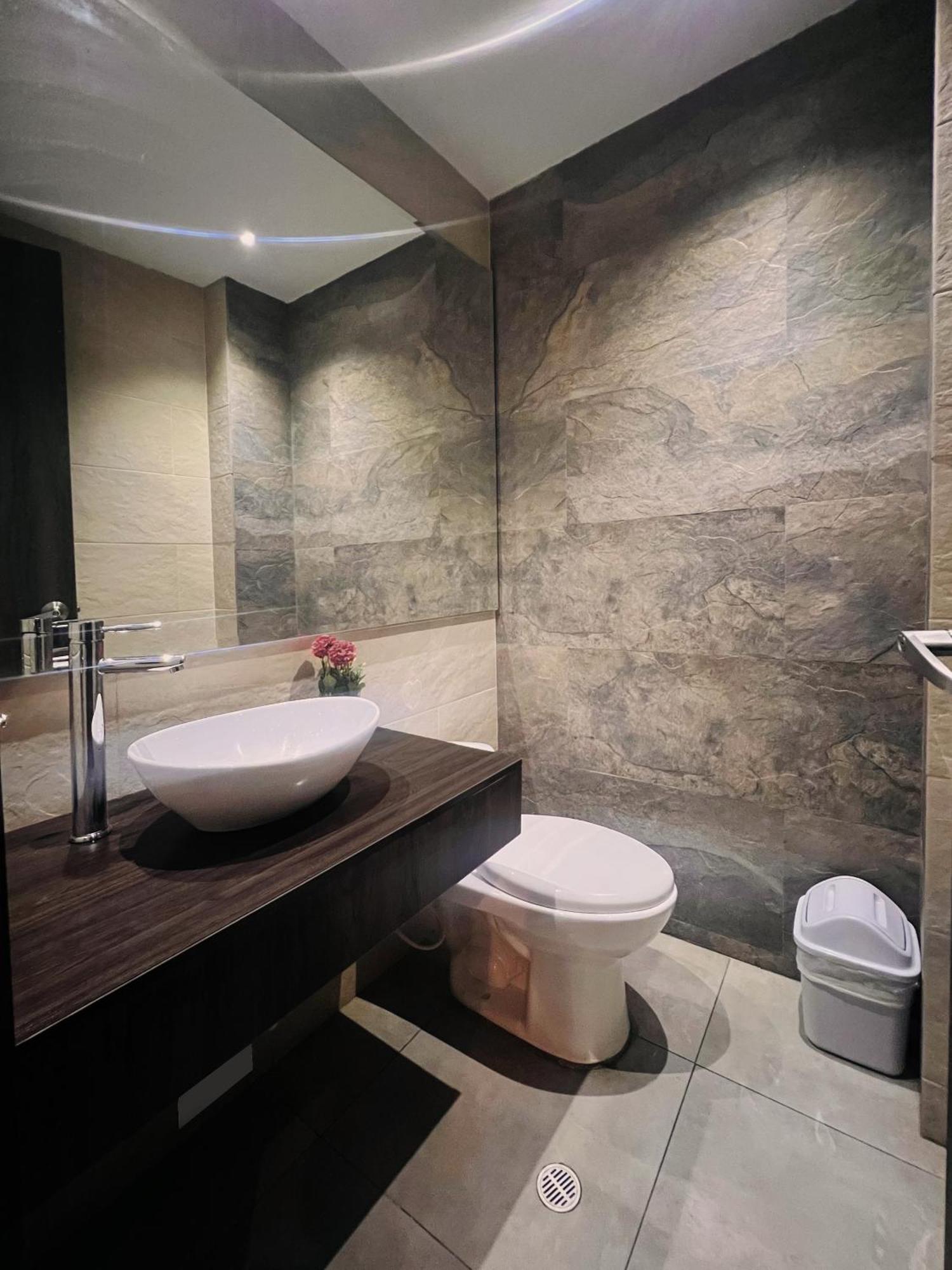 Hotel Htl Богота Экстерьер фото