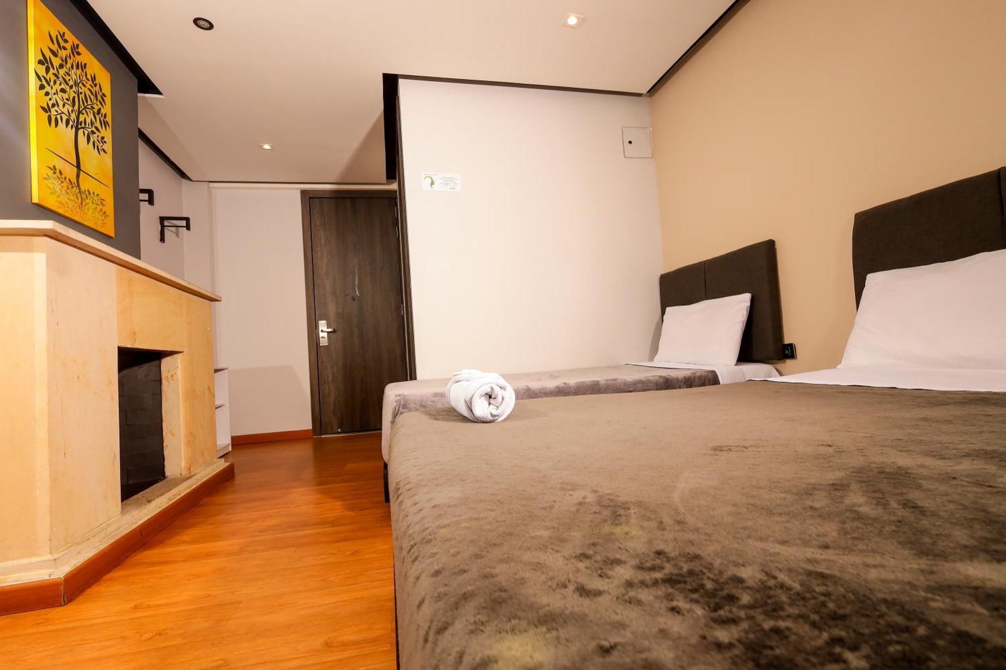 Hotel Htl Богота Экстерьер фото